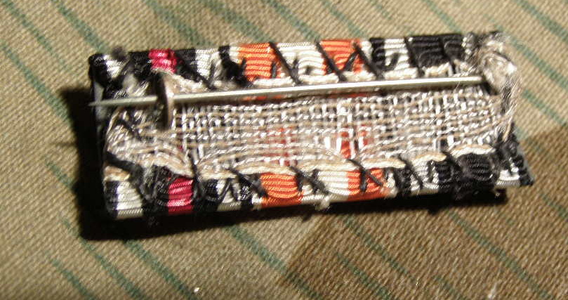 3er Bandspange: Ehrenkr.Frontk., Hanseatenkreuz, EK2 1914