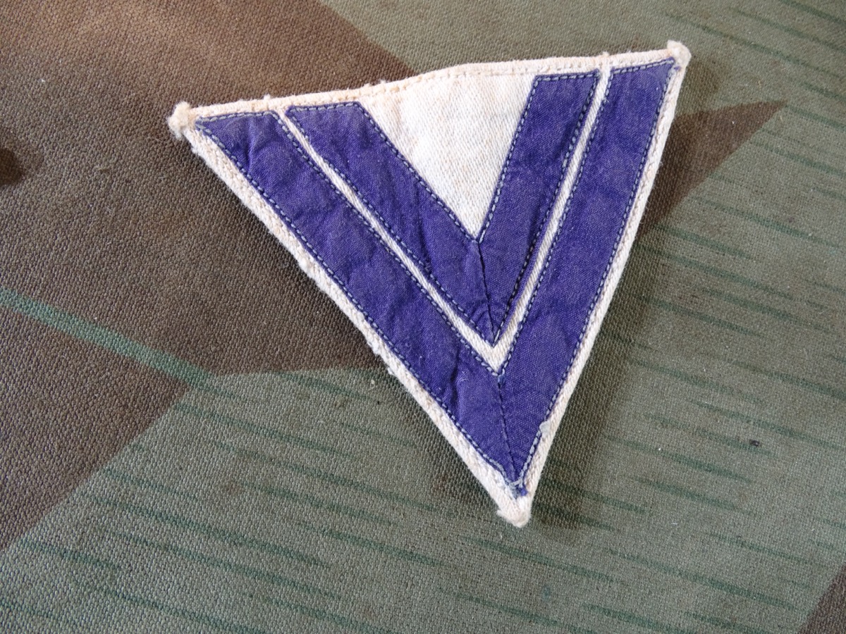 Kriegsmarine Ärmelabzeichen Matrosen Obergefreiter, für die weiße Bluse, Scharnhorst