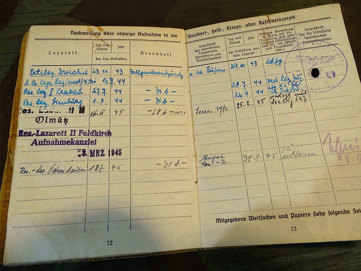 Soldbuch Grenadier Artur B, Jäger Ers. Btl. II/482, 5 Orden eingetragen Soldbuch Grenadier Artur B, Jäger Ers. Btl. II/482, 5 Orden eingetragen