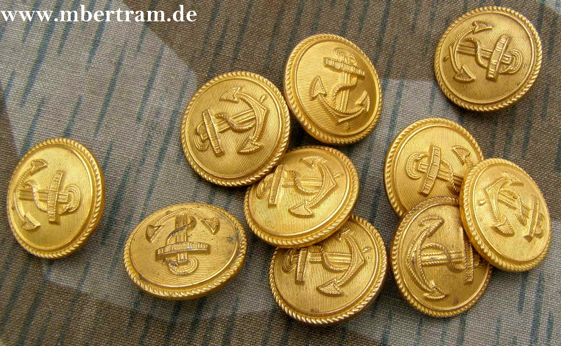 10 Reichsm./ KM Knöpfe, Messing, vergoldet, 25mm, "A"