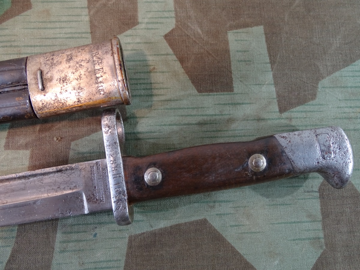 Seitengewehr 1871/84, kurz, deutsches Kaiserreich mit Laufring, Lederscheide, Koppelschuh, Weyersberg SG Seitengewehr 1871/84, kurz, deutsches Kaiserreich mit Laufring, Lederscheide, Koppelschuh, Weyersberg SG