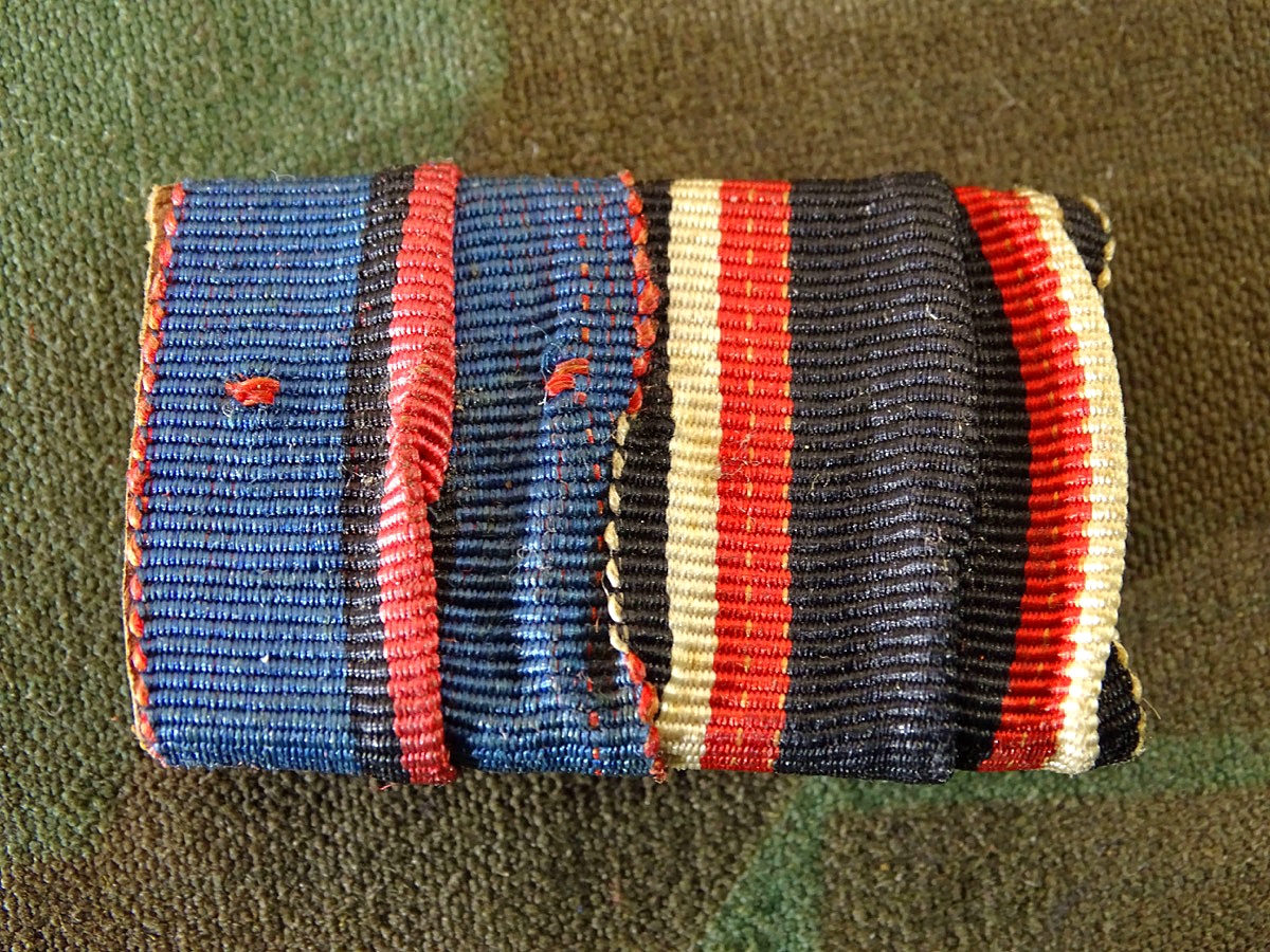 2er Bandspange: Erinnerungskreuz - Treu dem Regiment und Flandernkreuz