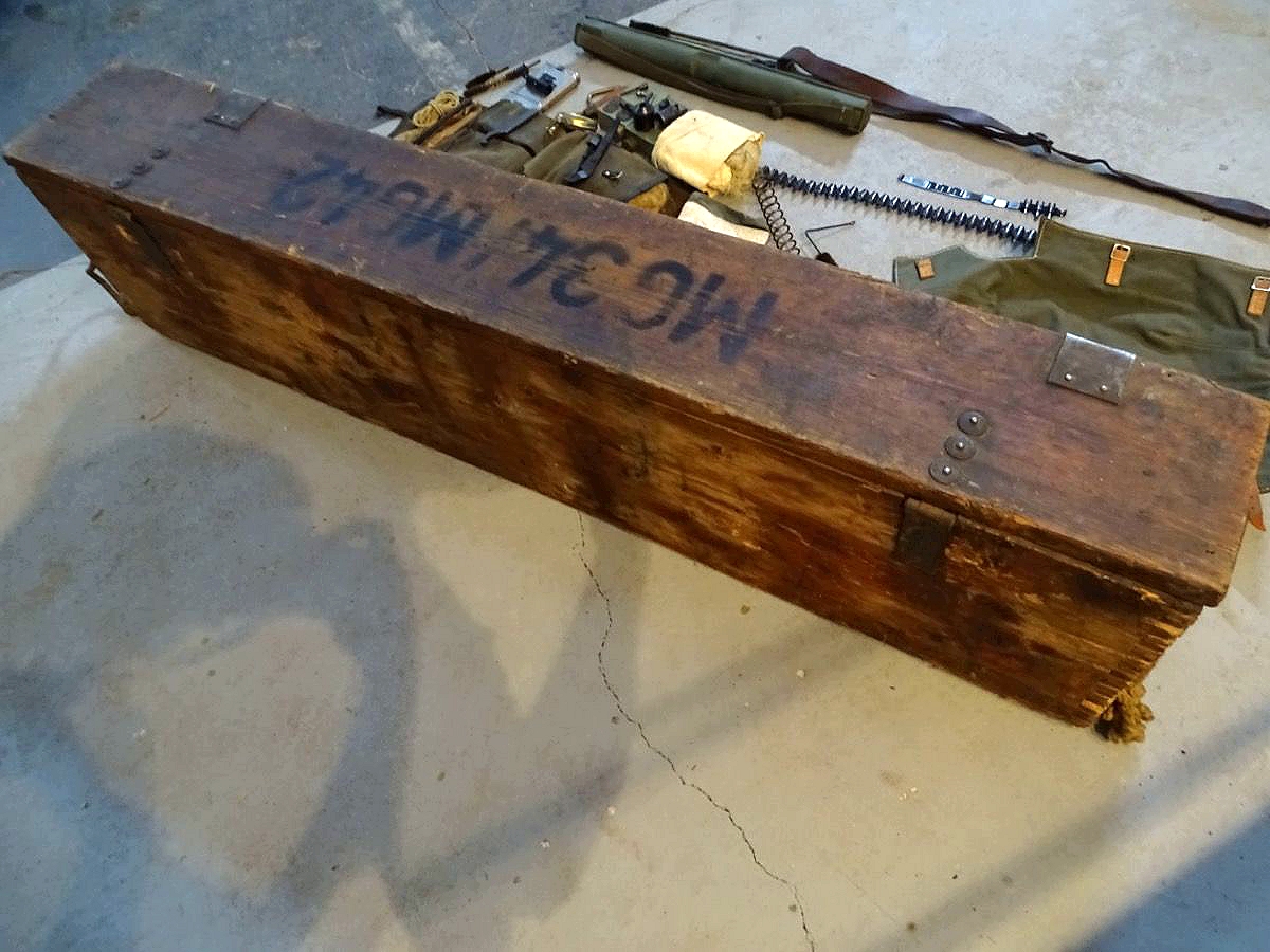 Original Waffenkiste Wehrmacht für 1x MG 42 oder MG 34 mit Zubehörsatz MG 42/53