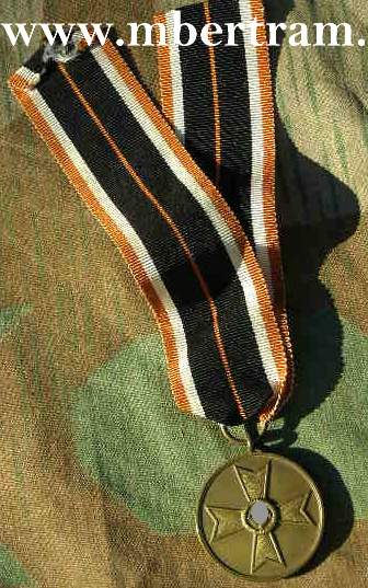 Medaille des Kriegsverdienstkreuzes, Bandabschnitt 27,5cm.
