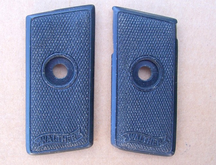 Griffschalen / Grippanels Walther Mod.8 Kal. 6,35