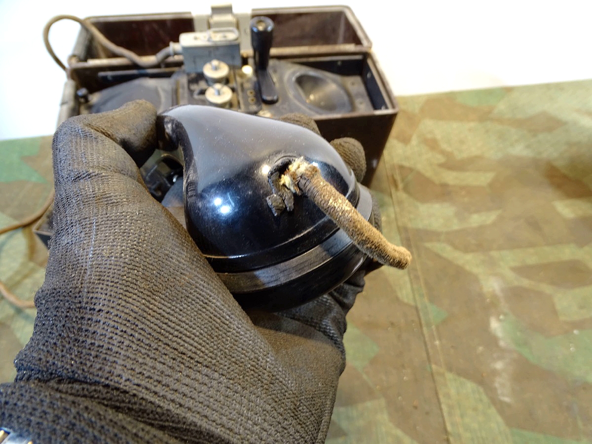 20773-16 Wehrmacht / Waffen SS frühes Feldtelefon von 1939