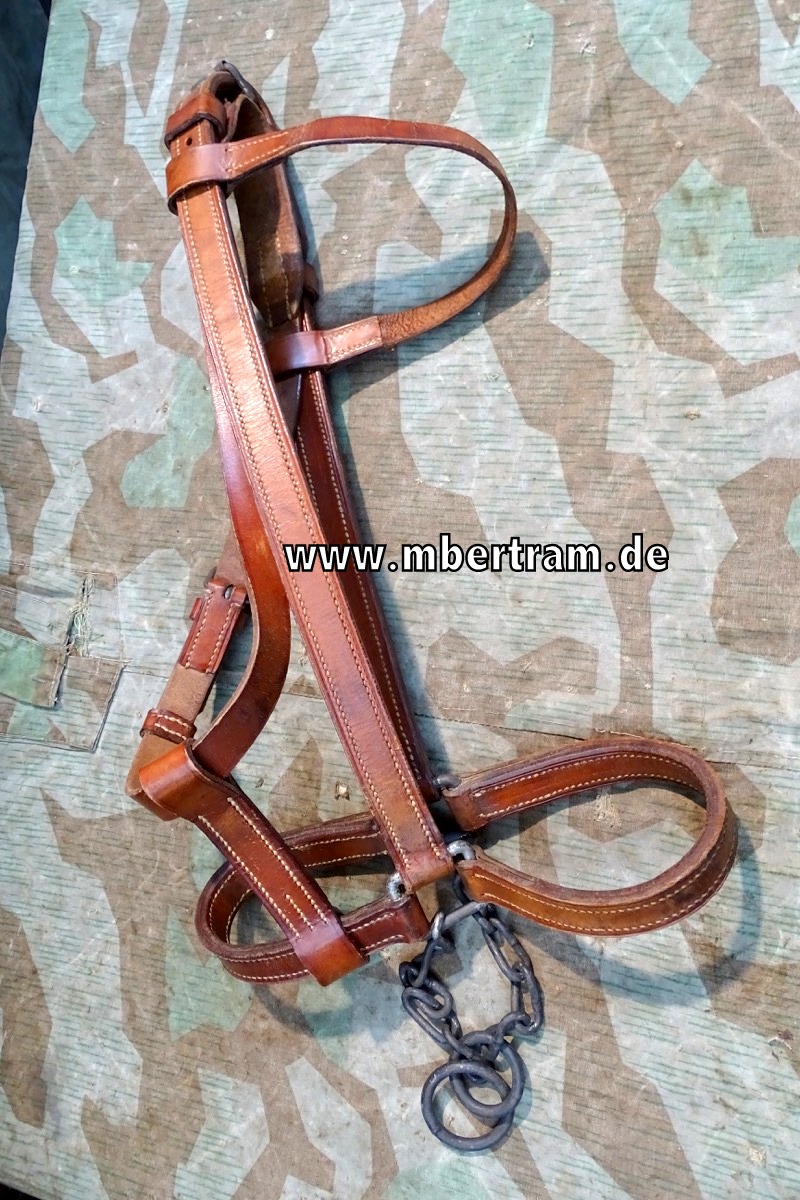 Zaumzeug Wehrmacht Kavallerie Hst.Marke " W " und WaA Adler