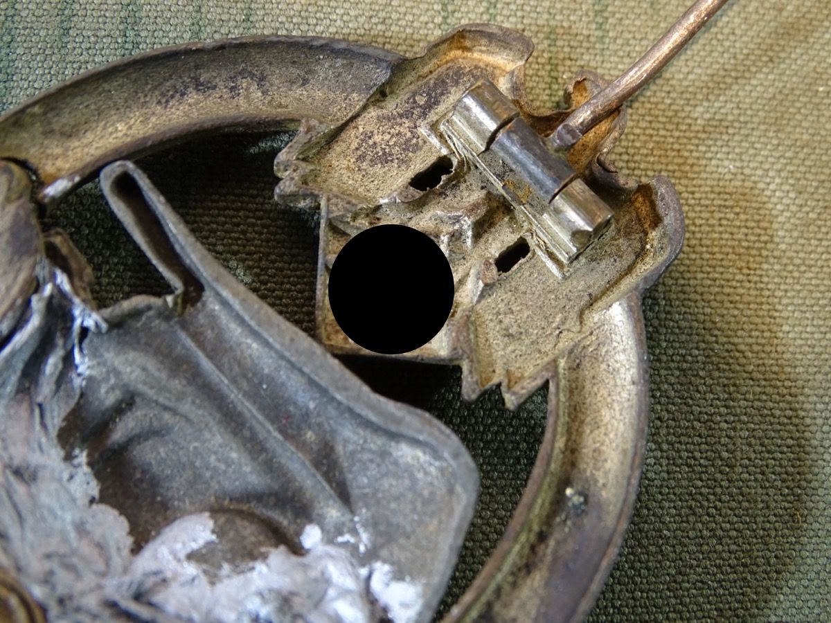 Panzerkampfabzeichen mit Einsatzzahl 50, Juncker Stück , HK und Zahl entfernt. 