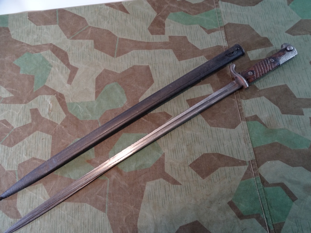 Seitengewehr M 1898 a.A. mit sehr seltener Metallscheide, ( Selten ) P.D. Lünenschloss SG
