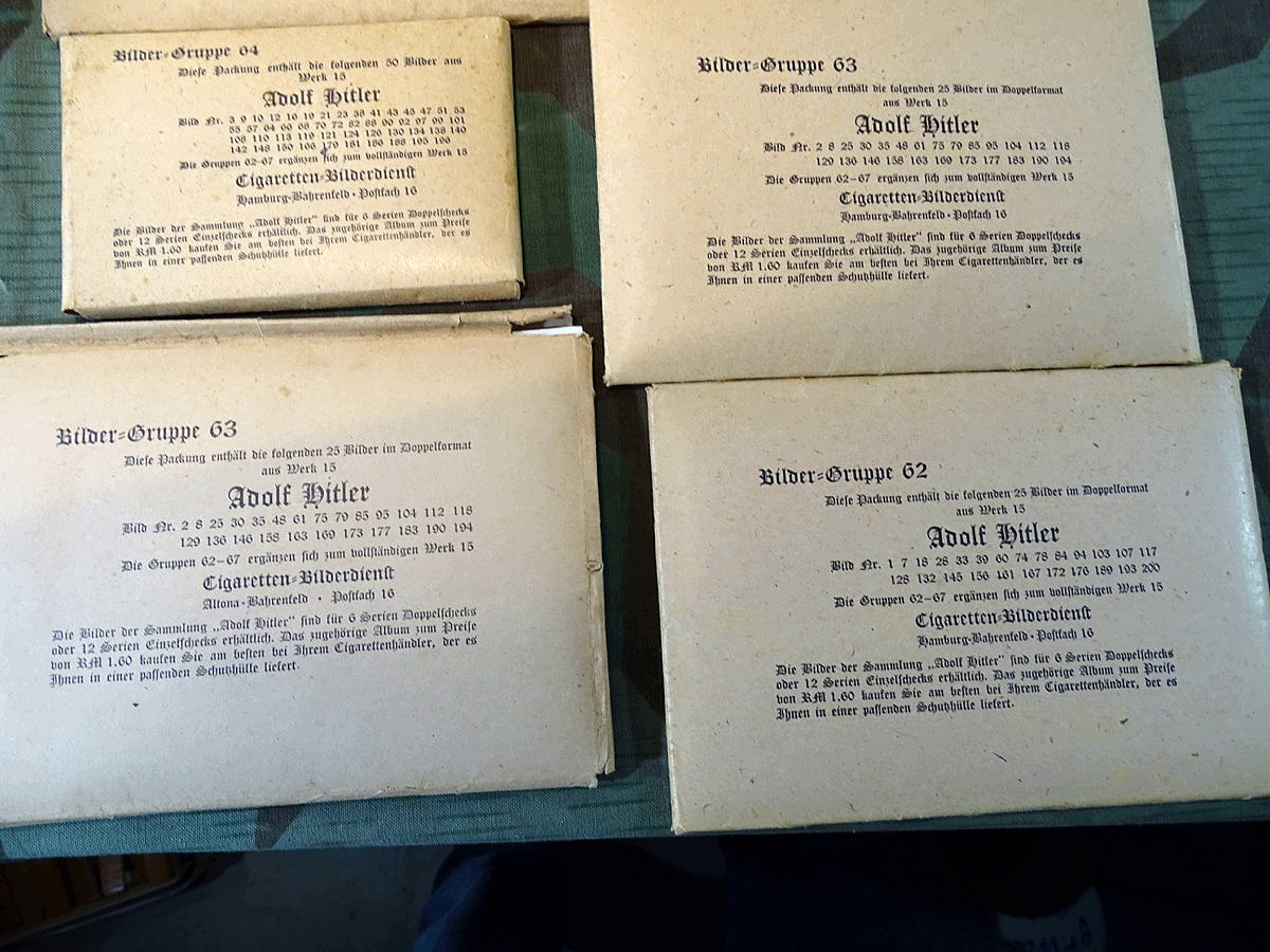 8 volle Original Bilder Tüten für das Sammelbilderalbum Adolf Hitler, für ein Buch plus 2 Tüten extra