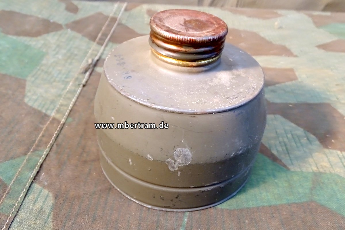 3. Reich Filtereinsatz 204/455, M36, von 1938, Dräger. Seltenes Modell.