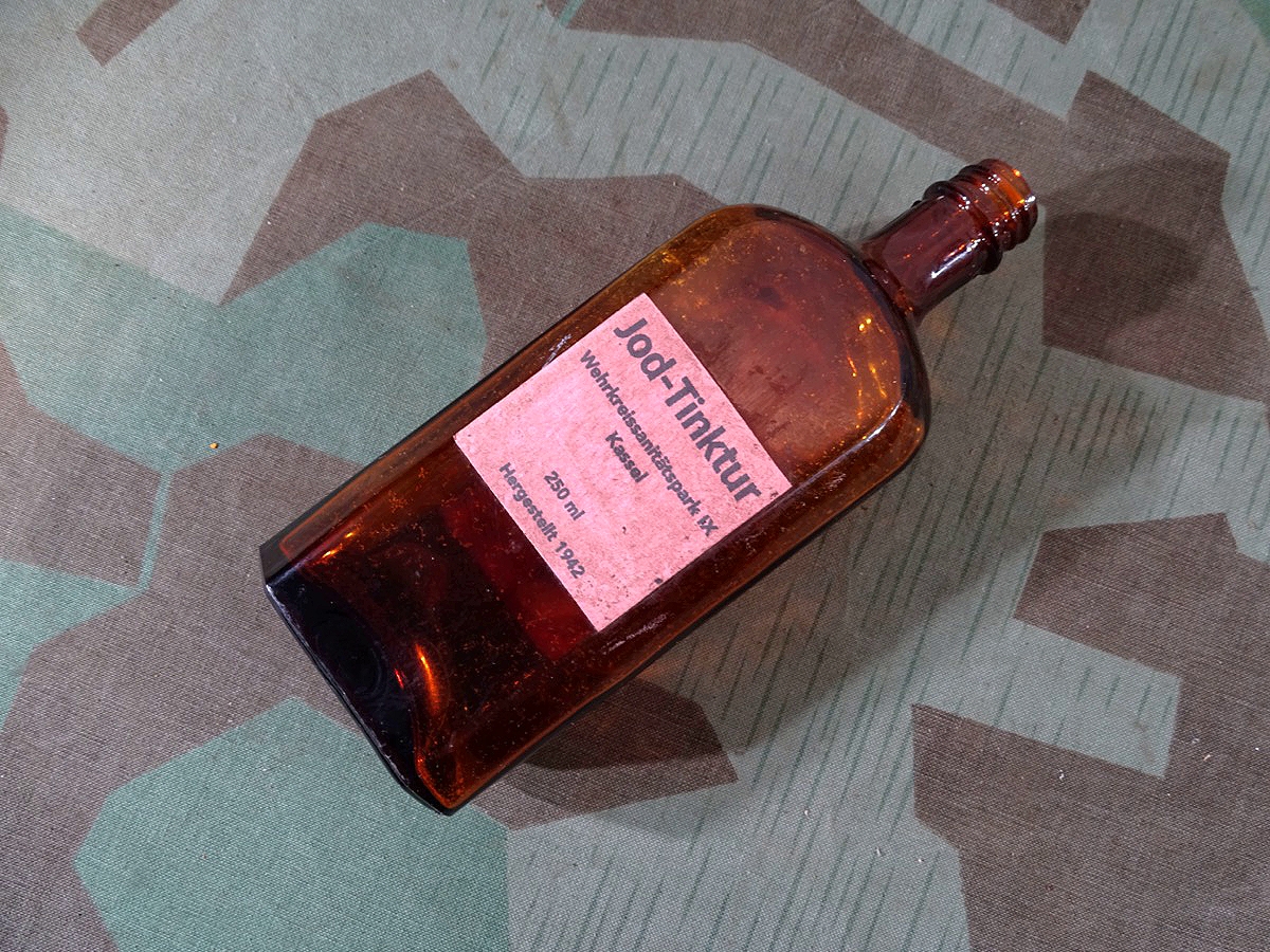 Braune Glas Flasche 250 ml  Jod Tinktur 1942, Sanitätsmaterial, Lazarettbedarf. 