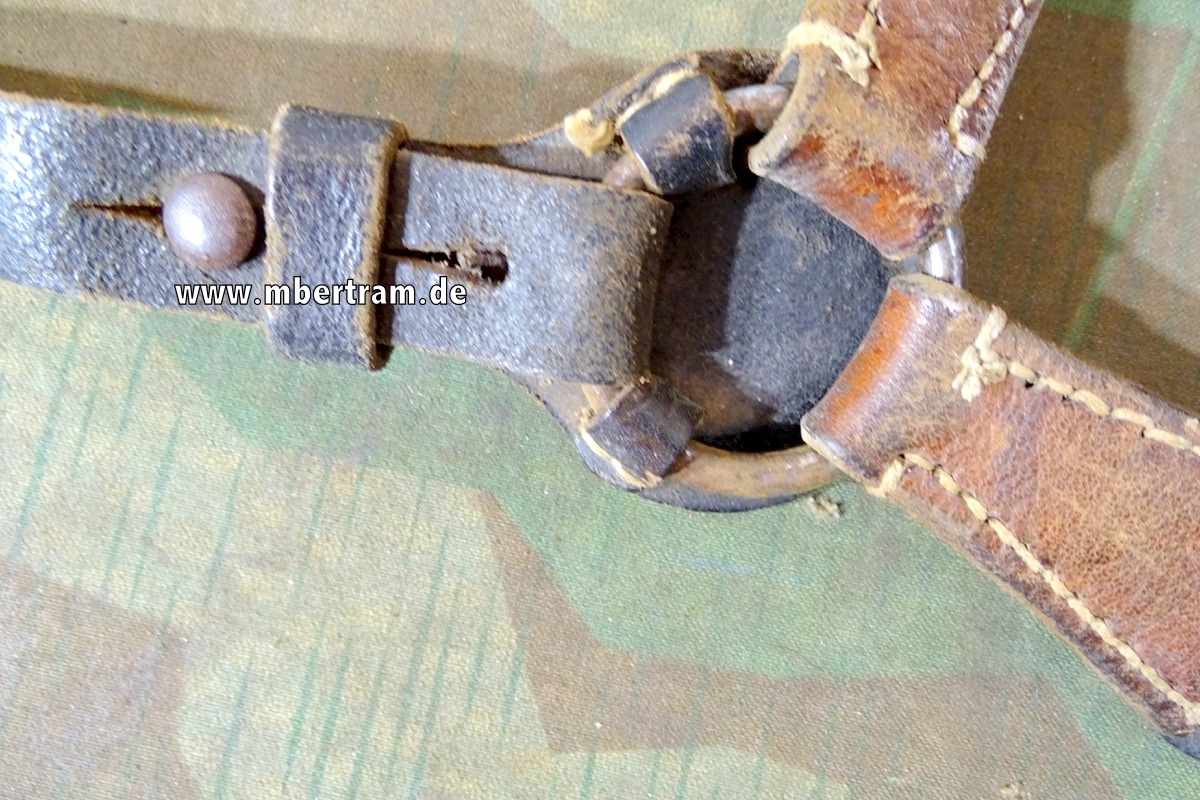 20239-5 Wehrmacht Y-Riemen / Koppeltragegestell, Leder gut beweglich