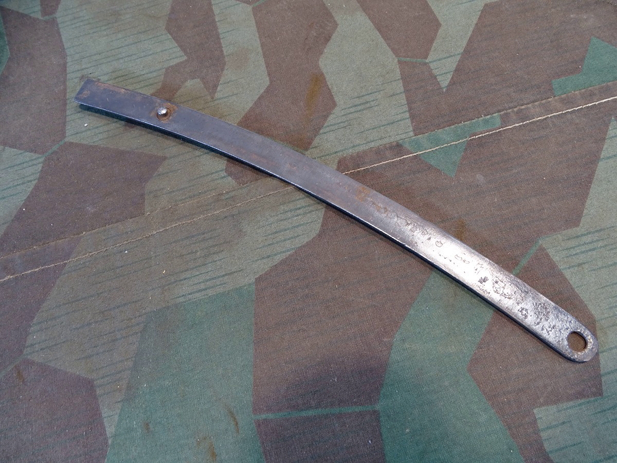 Laufschiene aus  2 cm Flak Magazin , Flak 30 / Flak 38