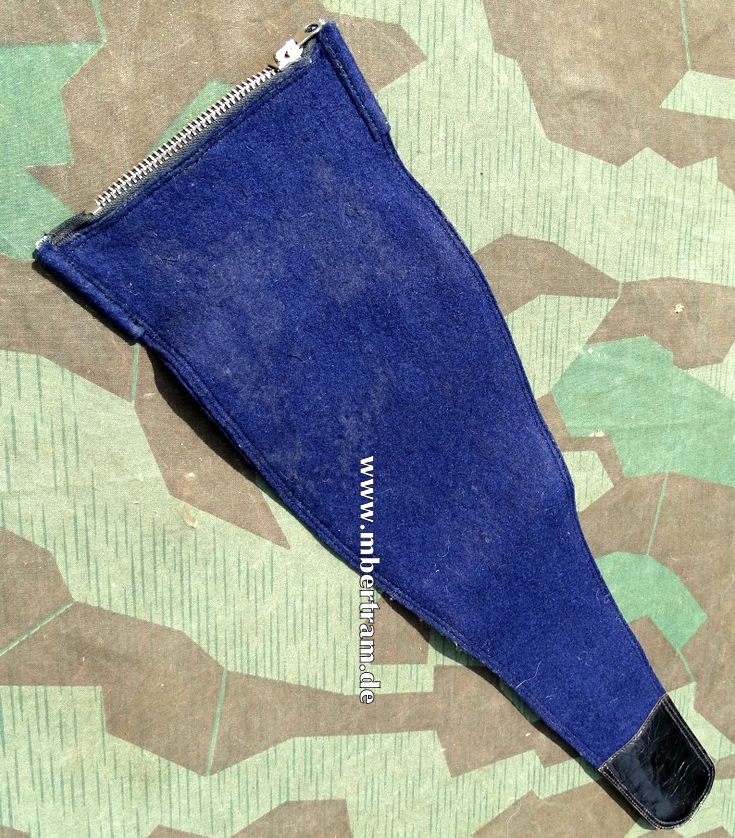 Futeral für Offiziersdolch. Blauer Filz