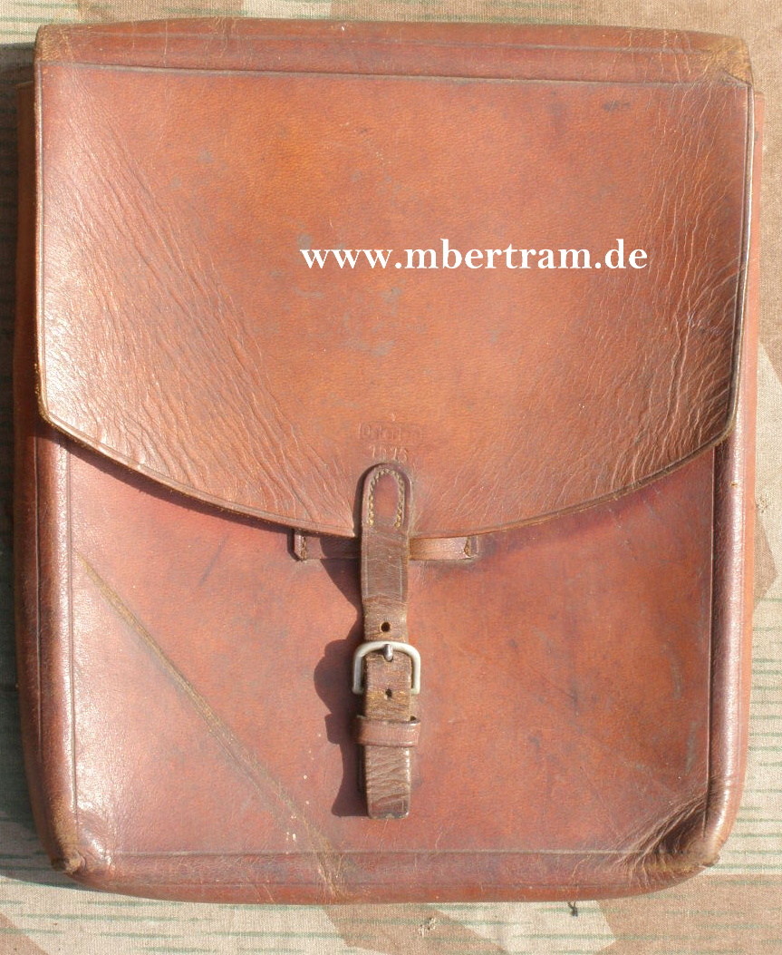 Kaiserliche Meldetasche / Kartentasche, deutsch, 1. Weltkrieg. Hst.: Stempel " Ostertag 1917&qu