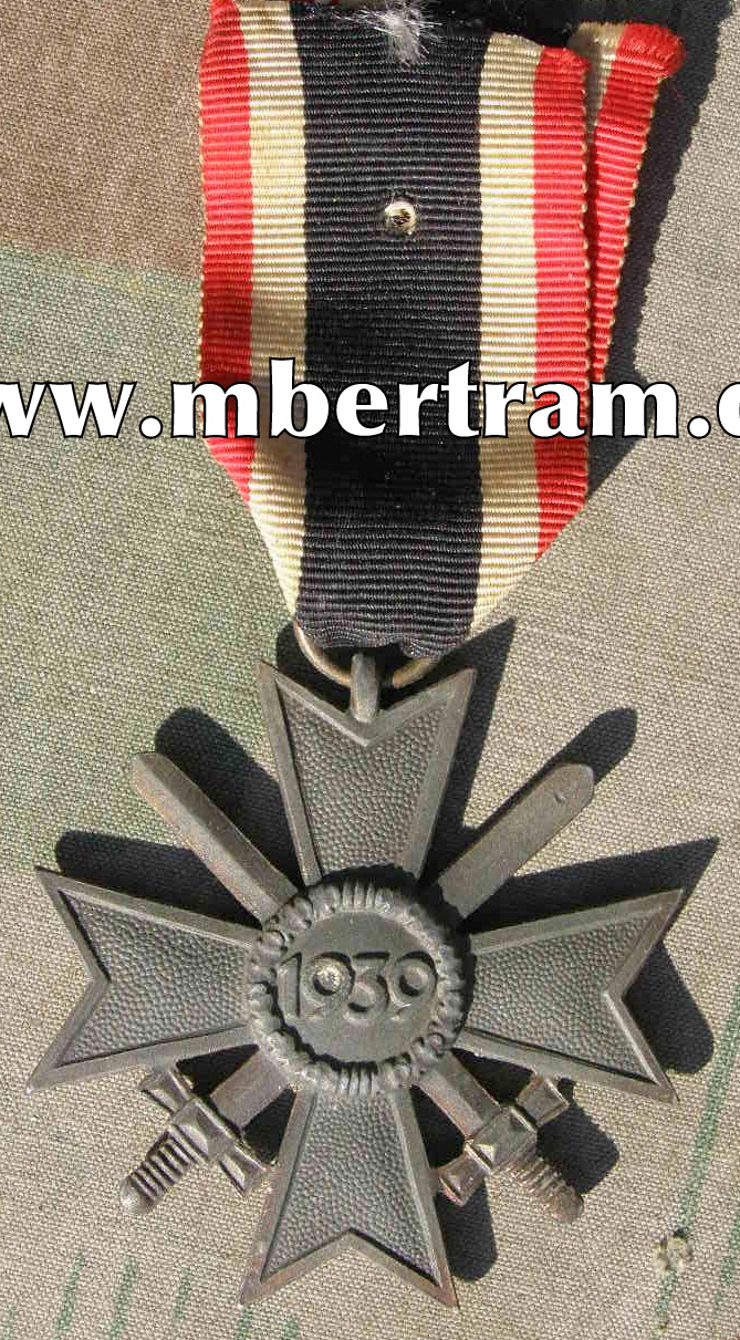 KvK 2 Kl. 1939 m. Schw., mit. Band. Ohne Hst.