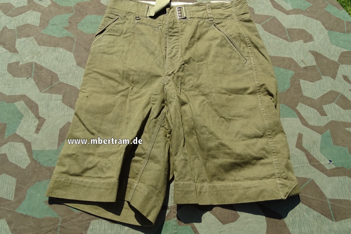 Kurze Afrikakorps Tropenhose , wohl ungetragen, praktisch neuwertig