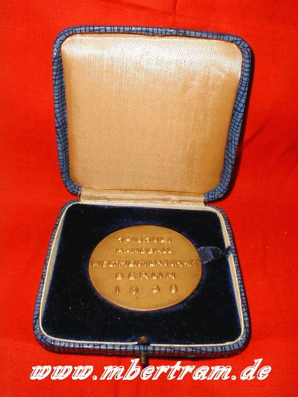 Handball Weltmeisterschaft 1938, Plakette, Schatulle