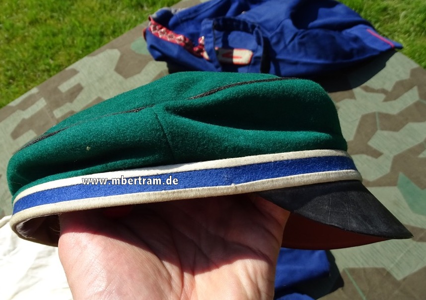 16422-12 Kinder Uniform, preussisches, blaues Uniformtuch, Preussische Uniformknöpfe.