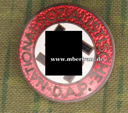 NSDAP PARTEIABZEICHEN, EMAILLIERT, Hst: RZM M 1 /102