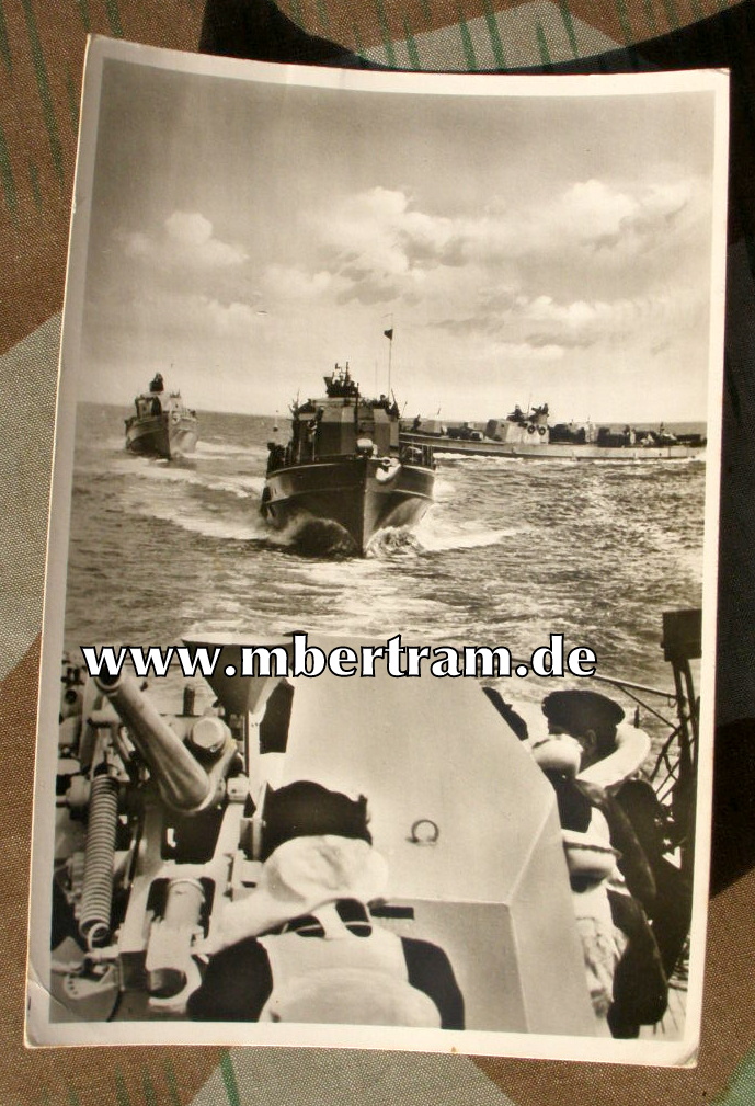 KM Propagandapostkarte - "Räumboote auf Kriegsmarsch"