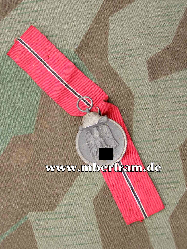 Medaille Winterschlacht im Osten 1941/42, HERSTELLER 19 "