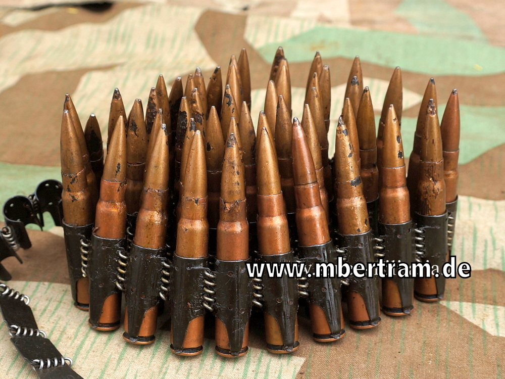 WH-SS-MG 34/42 Gurt mit 50 Dekopatronen aus Fertigung "P334/40"