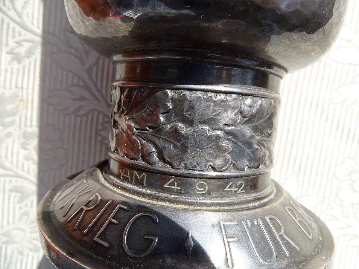 Luftwaffe Ehrenpokal für besondere Leistungen im Luftkrieg für Unteroffizier Ludwig Schubert, Bordschütze, 1942 Luftwaffe Ehrenpokal für besondere Leistungen im Luftkrieg für Unteroffizier Ludwig Schubert, Bordschütze, 1942