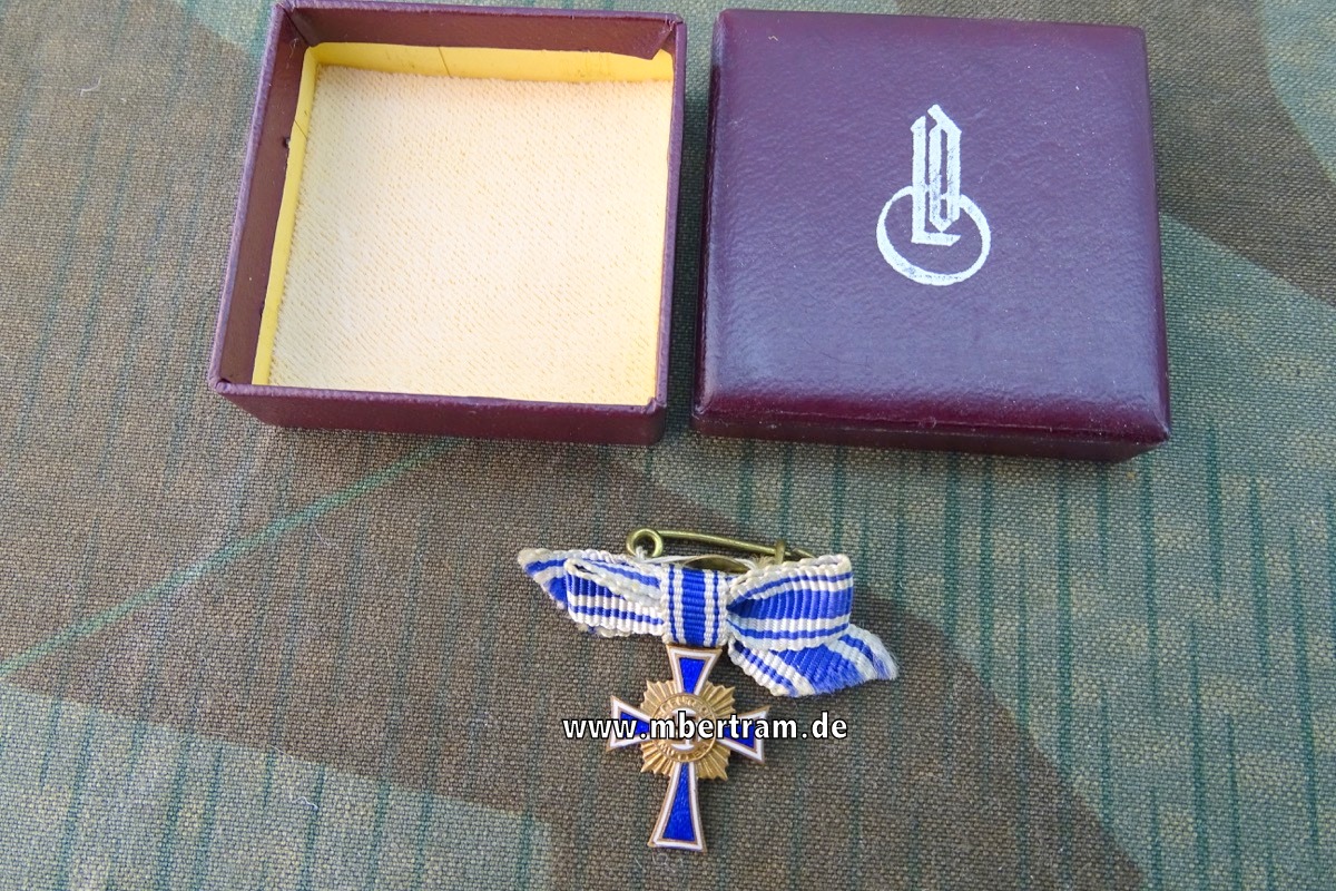 Ehrenkreuz der Deutschen Mutter in Bronze - 21 mm Miniatur mit LDO Etui L 54, TOP Zustand