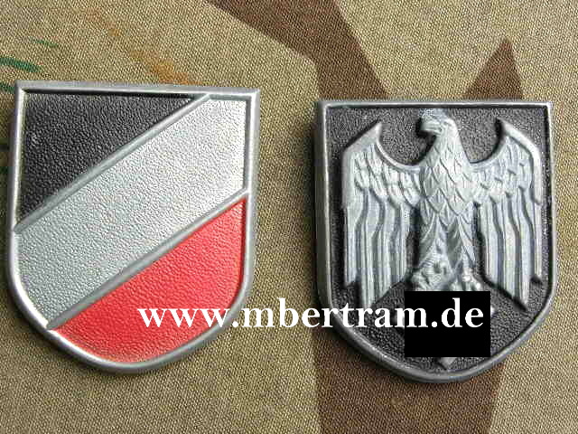 Afrikakorps Paar Schilder für Tropenhelm, Adler und Wappen