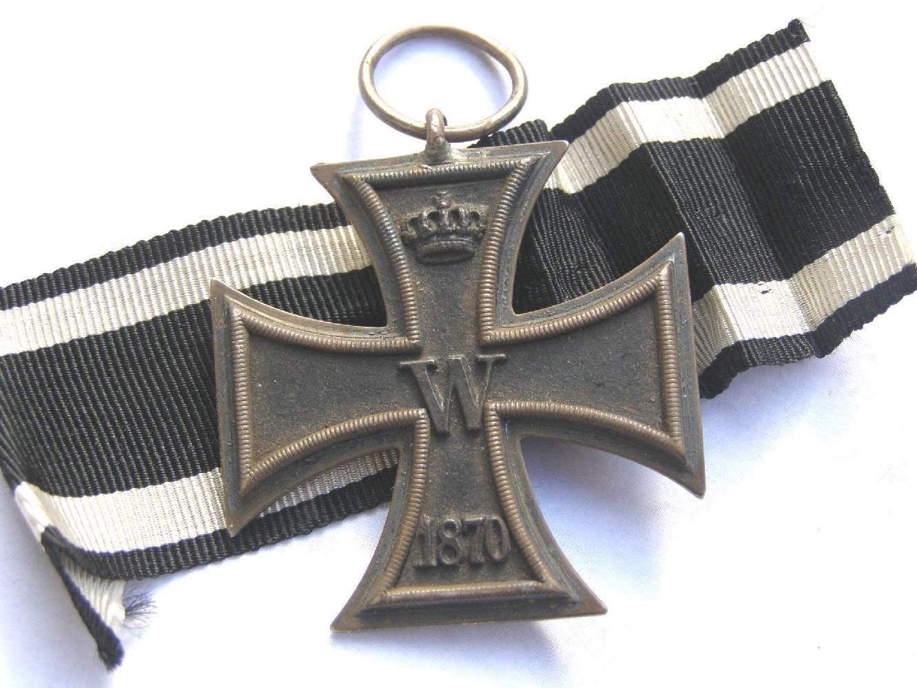 Eisernes Kreuz 1870 2. Klasse getönter Eisenkern, Band