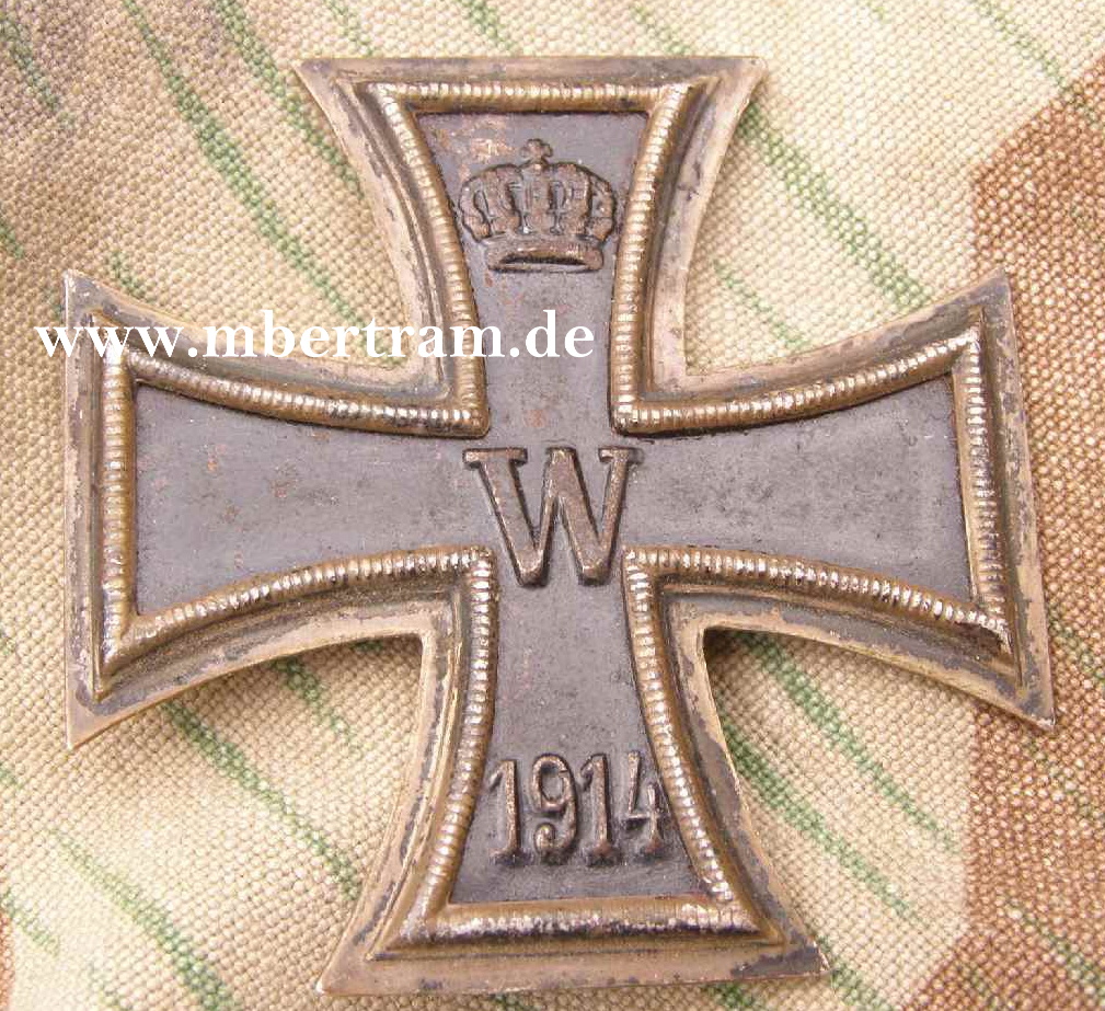 Eisernes Kreuz 1. Kl.1914, Herstellerzeichen K O. Nadel fehlt.
