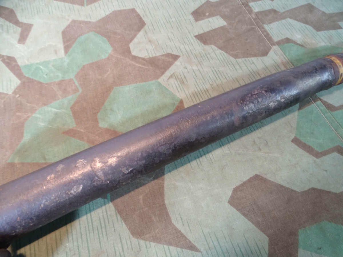 Deko Spreng Granate 3,7 cm Kriegsmarine Flak mit Hülse und Aluzünder , Originallack