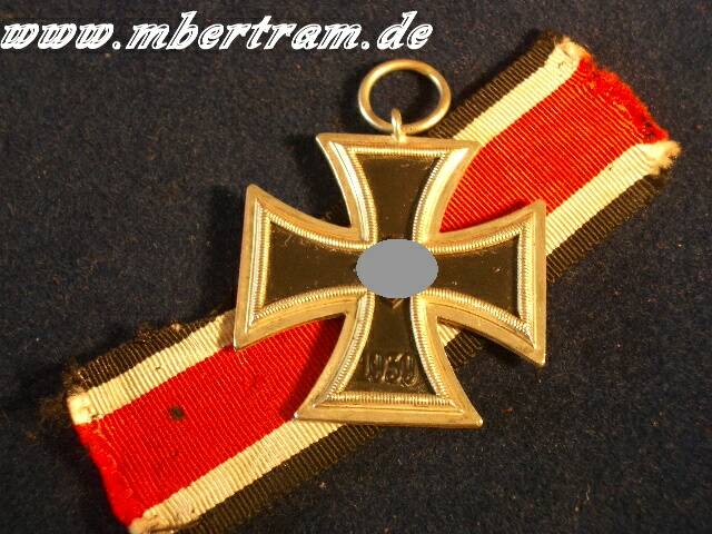 EISERNES KREUZ 1939 2. KLASSE AM BAND HST.: 40
