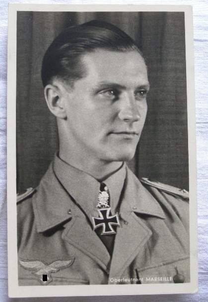 Oberltn. Marseille, LW RK Eichenl. Schwerter Portraitpostkarte