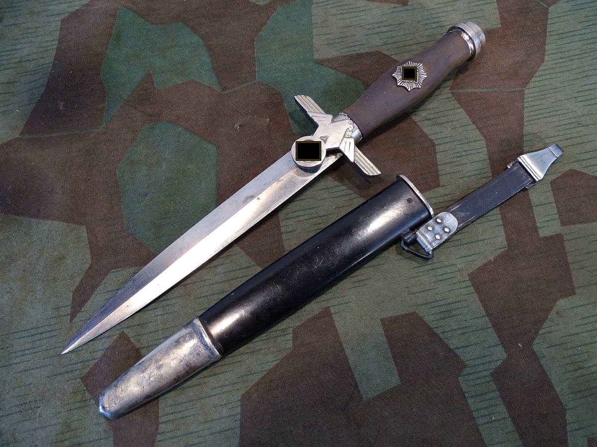 REICHSLUFTSCHUTZBUND DOLCH M36 FÜR UNTERFÜHRER MIT LEDERHÄNGER REICHSLUFTSCHUTZBUND DOLCH M36 FÜR UNTERFÜHRER MIT LEDERHÄNGER