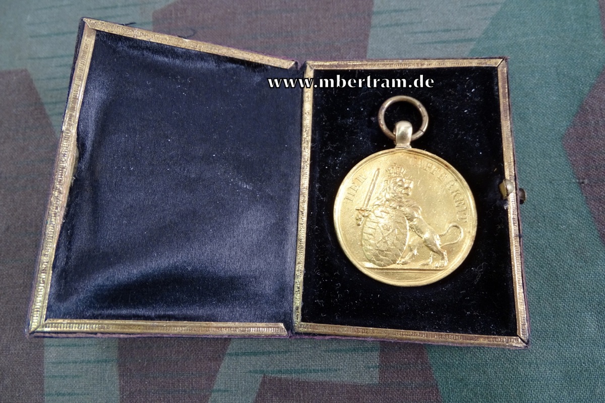 Militär-Verdienstmedaille Bayern, Königreich,1806-1918, 3. Modell, MASSIV GOLD