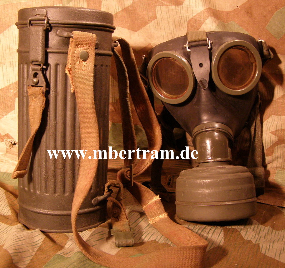 WEHRMACHT GASMASKE, HOHE BLECHDOSE "fny 1943"