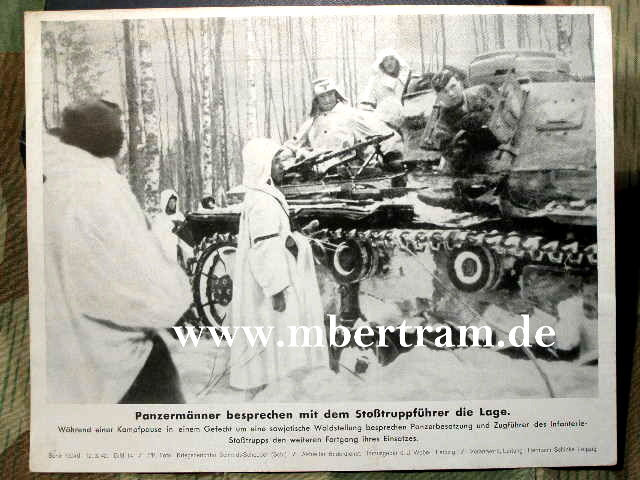 Panzermänner mit Stosstruppführer. PK Foto 12.03.1942