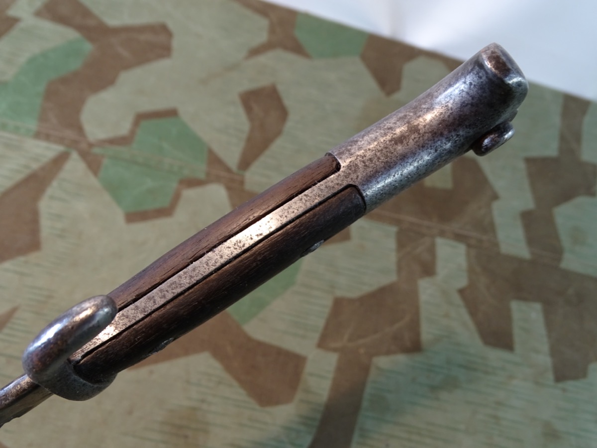 Aufpflanzbares Extra Seitengewehr KS 98 mit Sägerücken um 1915 Aufpflanzbares Extra Seitengewehr KS 98 mit Sägerücken um 1915