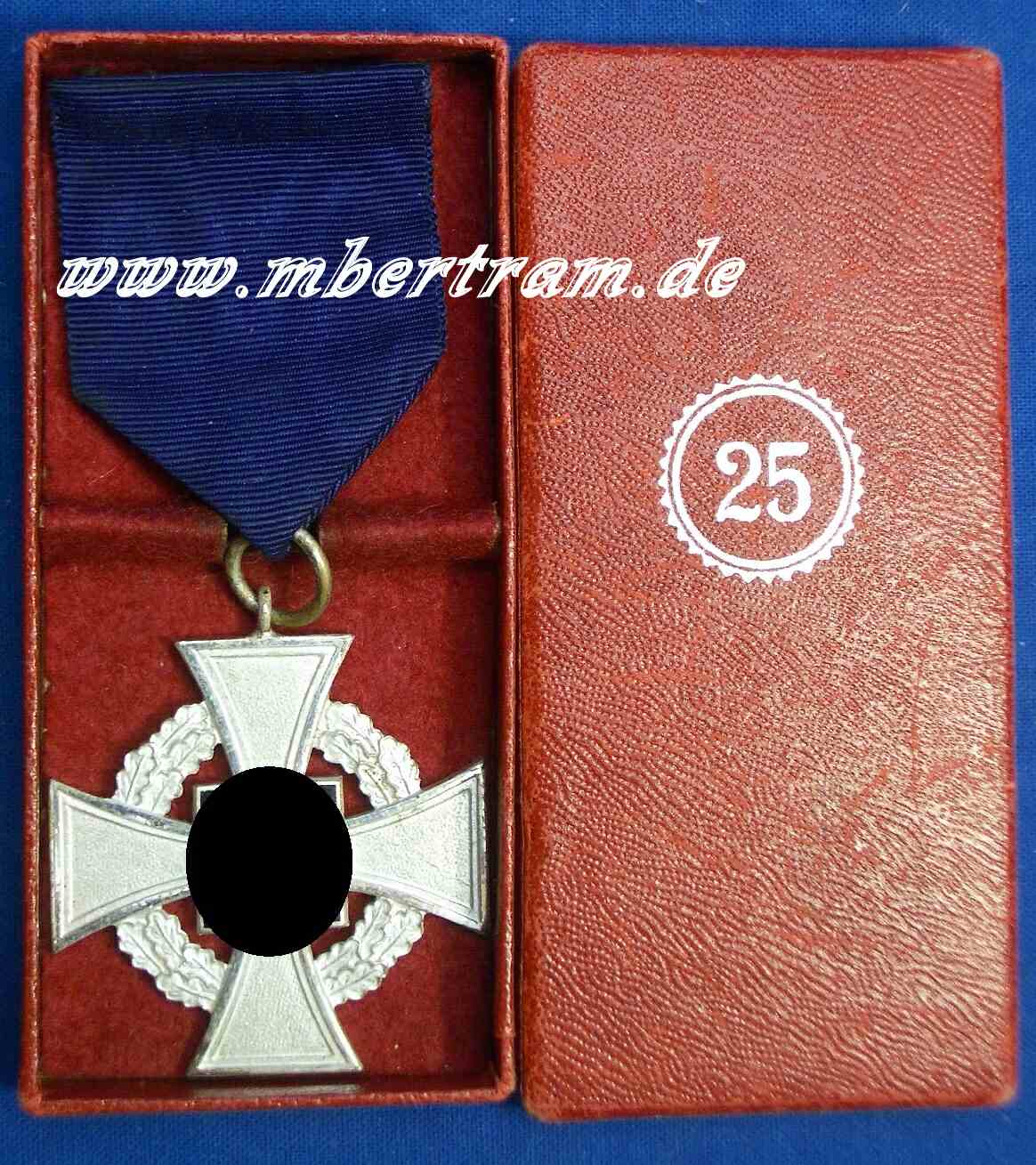 TREUDIENST- EHRENZEICHEN 25 J. Silber, Verleihungsetui
