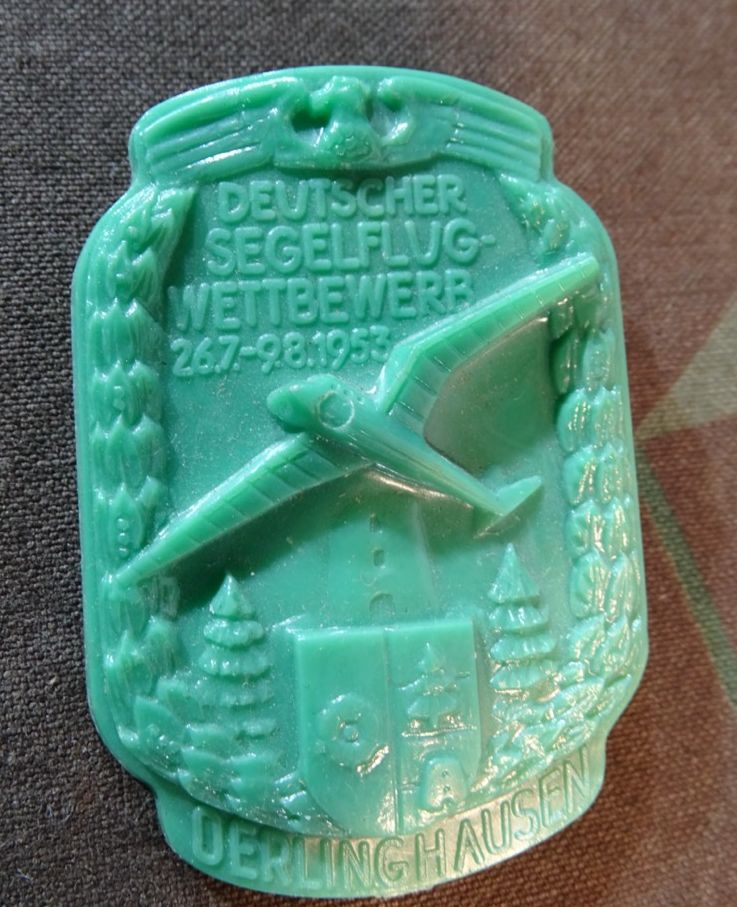 Sehr frühes Nachkriegs Treffabzeichen Deutscher Segelflug Wettbewerb 26.07. - 09.08.1953, Oerlinghausen