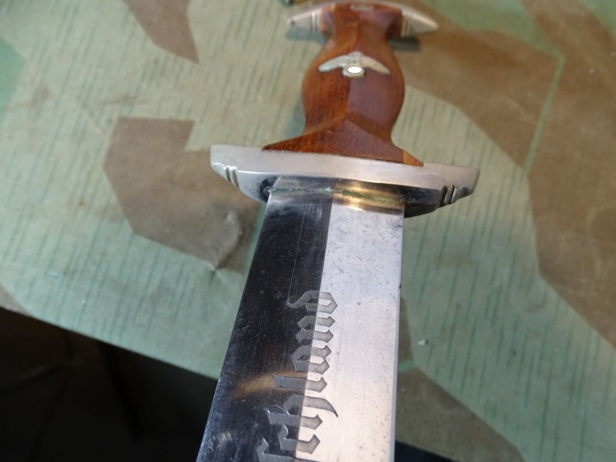 SA Dienstdolch M 33, Hersteller RZM M 7 / 66 1940, Eickhorn mit Gehänge