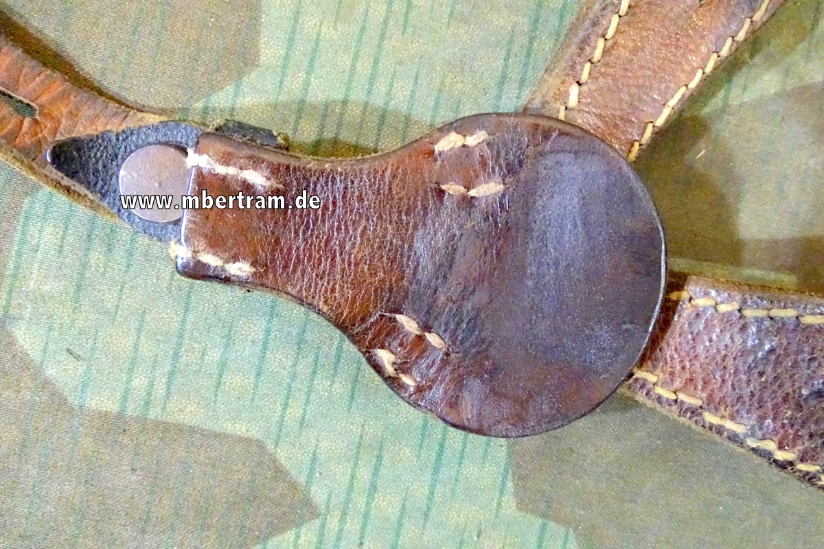 20239-10 Wehrmacht Y-Riemen / Koppeltragegestell, Leder gut beweglich