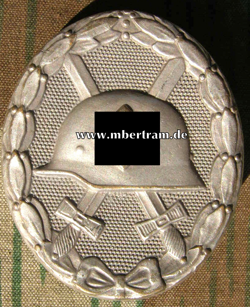VERWUNDETEN ABZEICHEN 1939 IN SILBER HERSTELLER: 4