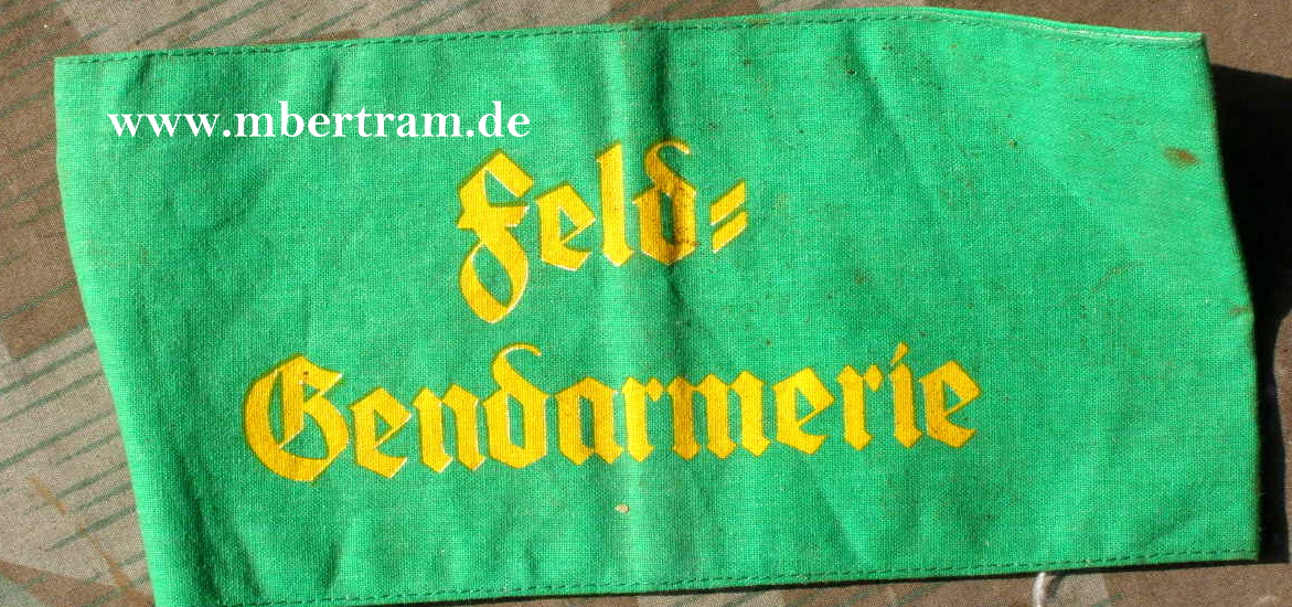 Replik: Armbinde " Feldgendarmerie" altdeutsche Schrift