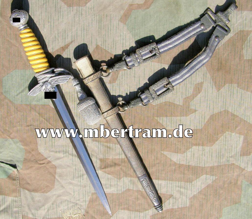 Luftwaffen Offiziersdolch mit Gehänge, Portepee, "Weyersberg", schöner Zustand
