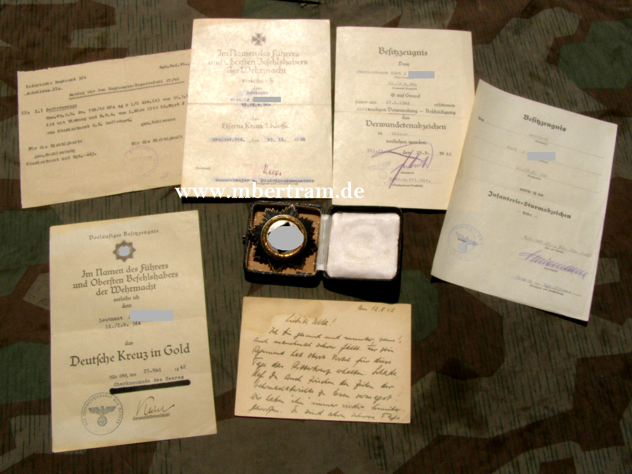 Nachlass Deutsches Kreuz in Gold mit Urkunden, 11. Inf. Rgt. 364
