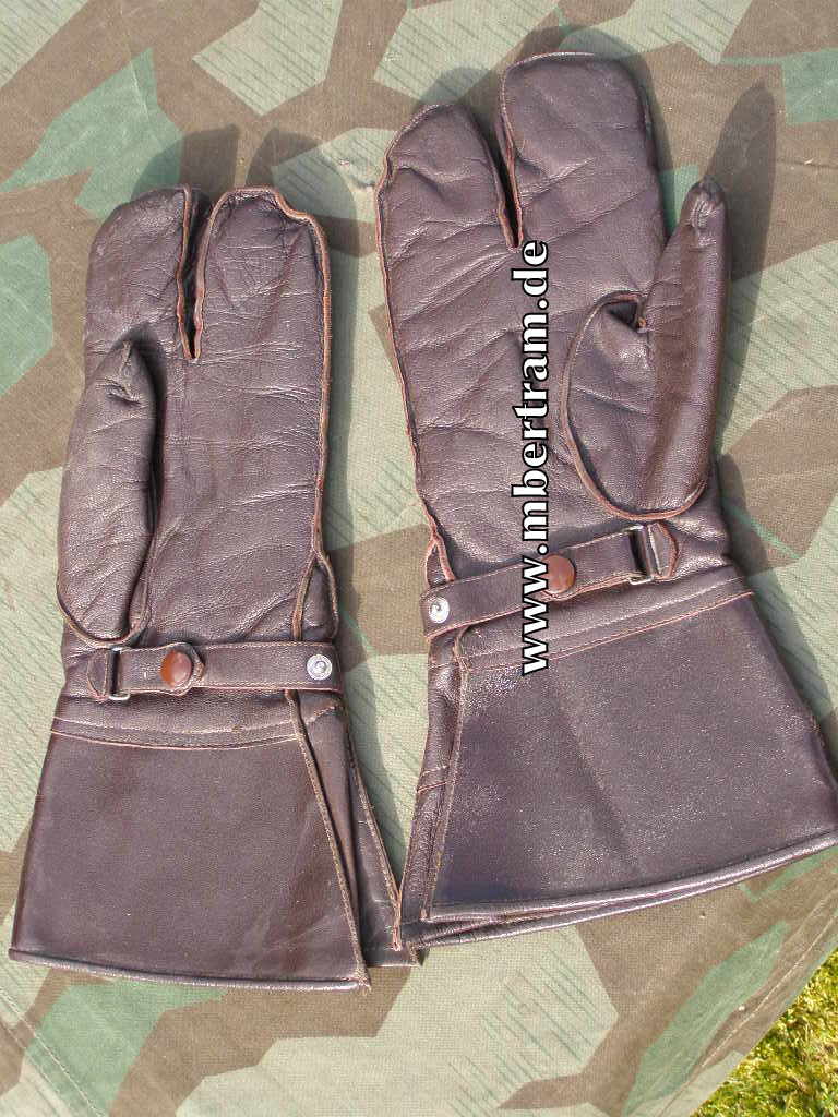 Paar Handschuhe für Kradmelder und Flugzeugbesatzungen